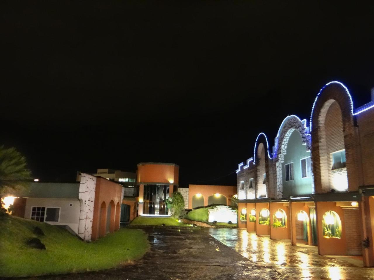 Silmar Hotel/Motel Rio Blanco  Exterior photo